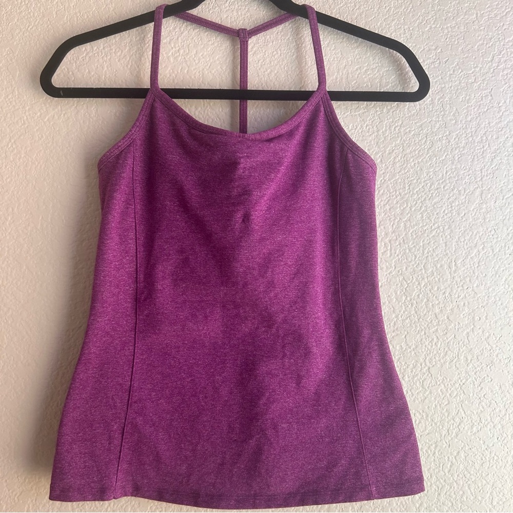 Women's ATHLETA tank tops